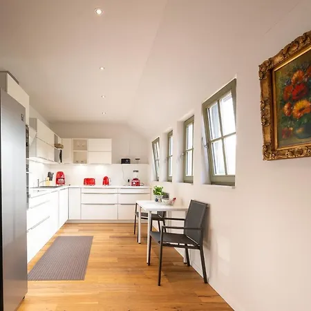 - Barrierefrei - Im Sanierten Gutshof