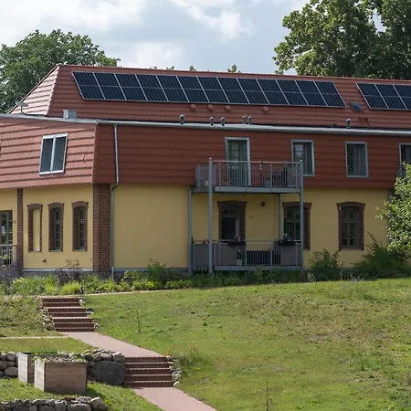 Lejlighed - Barrierefrei - Im Sanierten Gutshof *