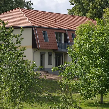 - Barrierefrei - Im Sanierten Gutshof