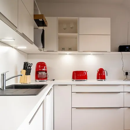 - Barrierefrei - Im Sanierten Gutshof Lalendorf