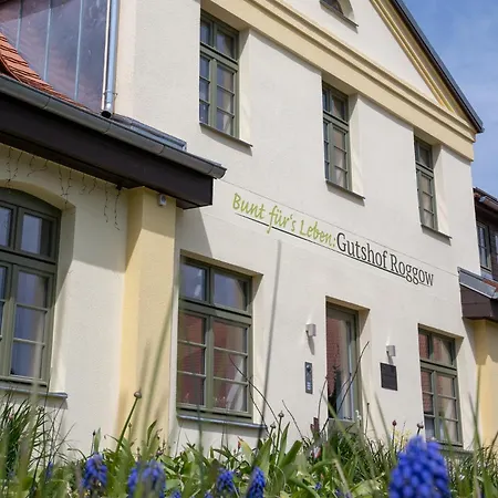 - Barrierefrei - Im Sanierten Gutshof Apartament *