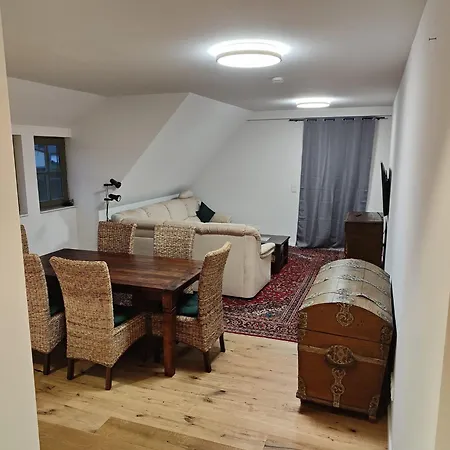 Apartament - Barrierefrei - Im Sanierten Gutshof Lalendorf