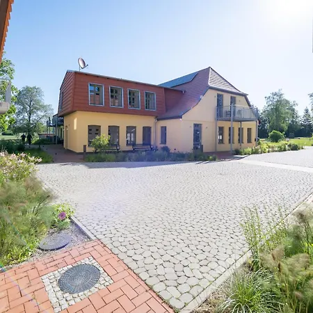 - Barrierefrei - Im Sanierten Gutshof 아파트