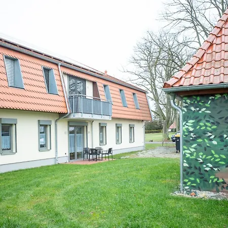 Lejlighed - Barrierefrei - Im Sanierten Gutshof Lalendorf