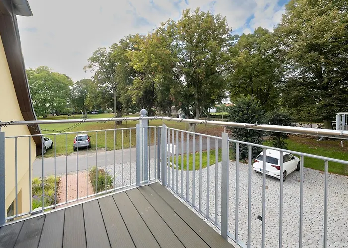 Apartment - Barrierefrei - Im Sanierten Gutshof *