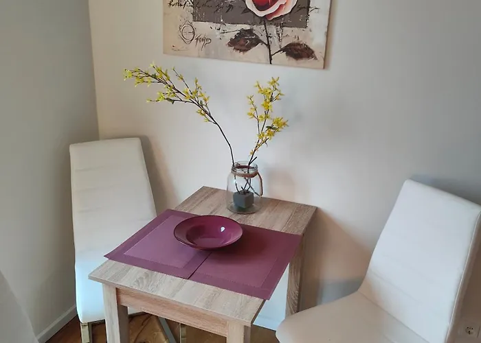 - Barrierefrei - Im Sanierten Gutshof Apartment *