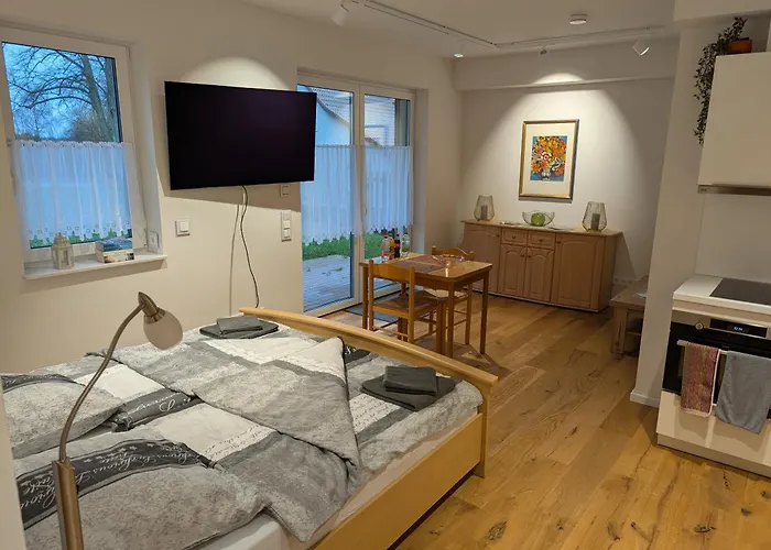 Apartment - Barrierefrei - Im Sanierten Gutshof *